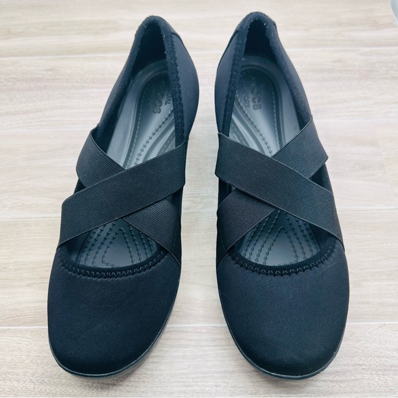 CROCS Shoes - Crocs Busy Day Black Strappy Wedge Sandals Casual Shoes 205306 | Size US 8